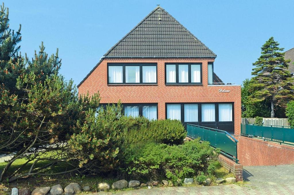 Apartment In *